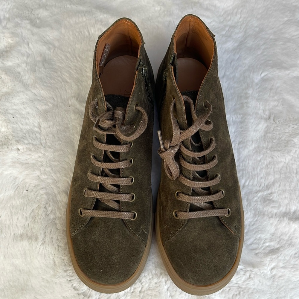 Anthology Paris suede high top sneakers